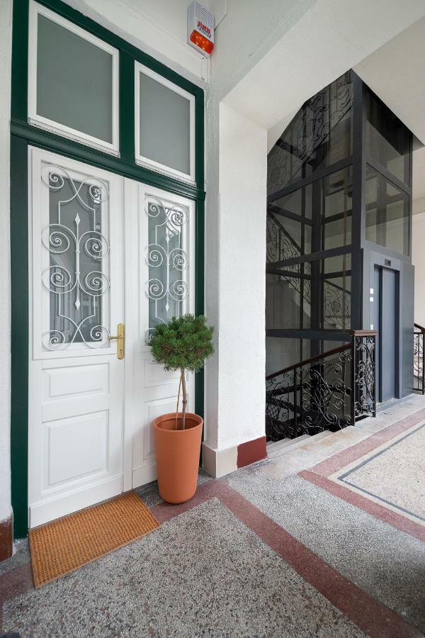 Erkel Boutique Apartment-Chic Flat By Market Hall Budapest Exterior photo